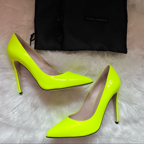 New! Extremely Rare MARCELL Von BERLIN Parent Leather Pumps in Neon Yellow - Picture 2 of 13